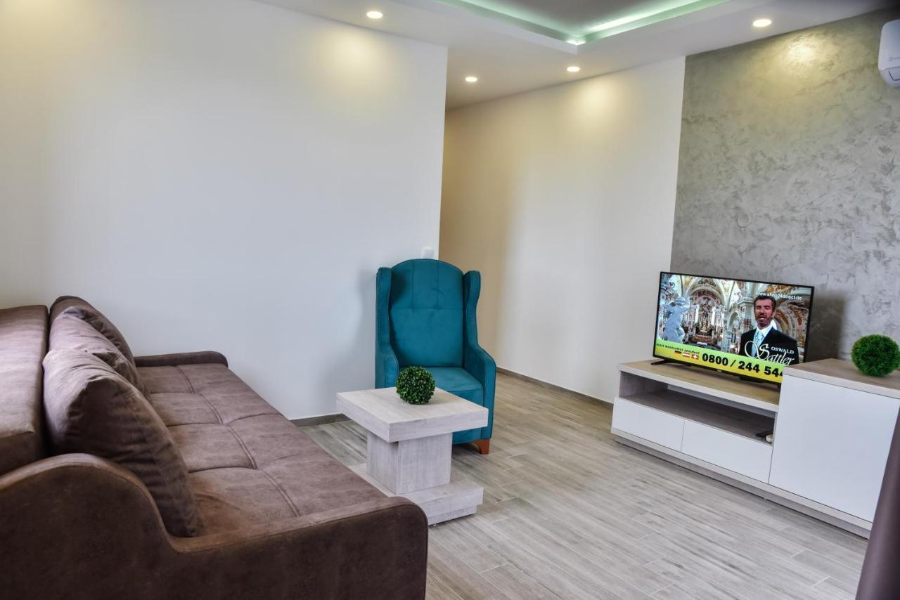 Hotel Heaven Lux Ulcinj Zewnętrze zdjęcie