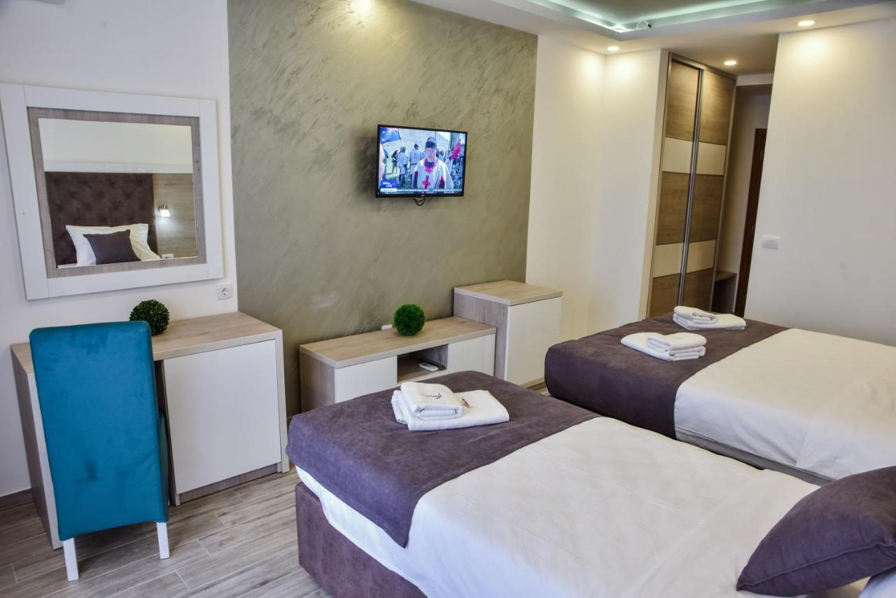 Hotel Heaven Lux Ulcinj Zewnętrze zdjęcie