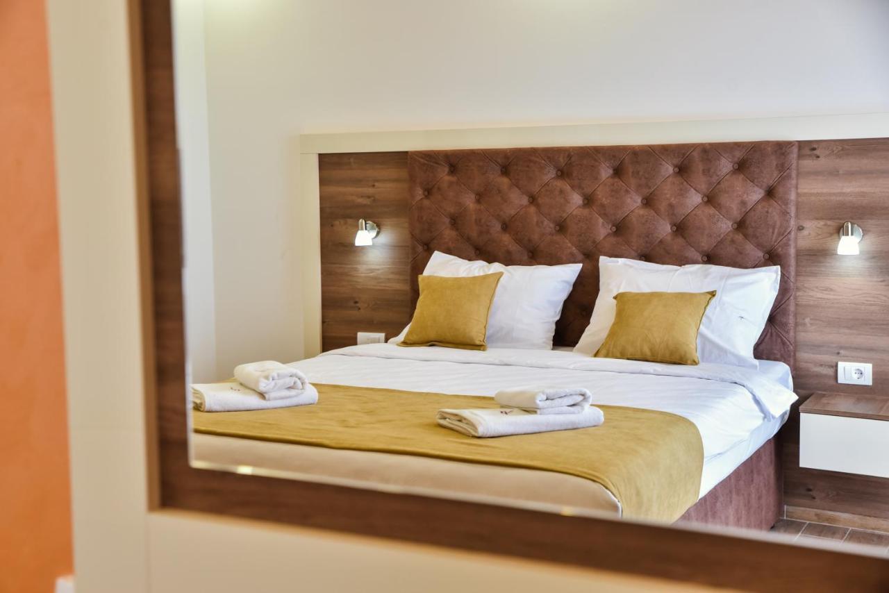 Hotel Heaven Lux Ulcinj Zewnętrze zdjęcie