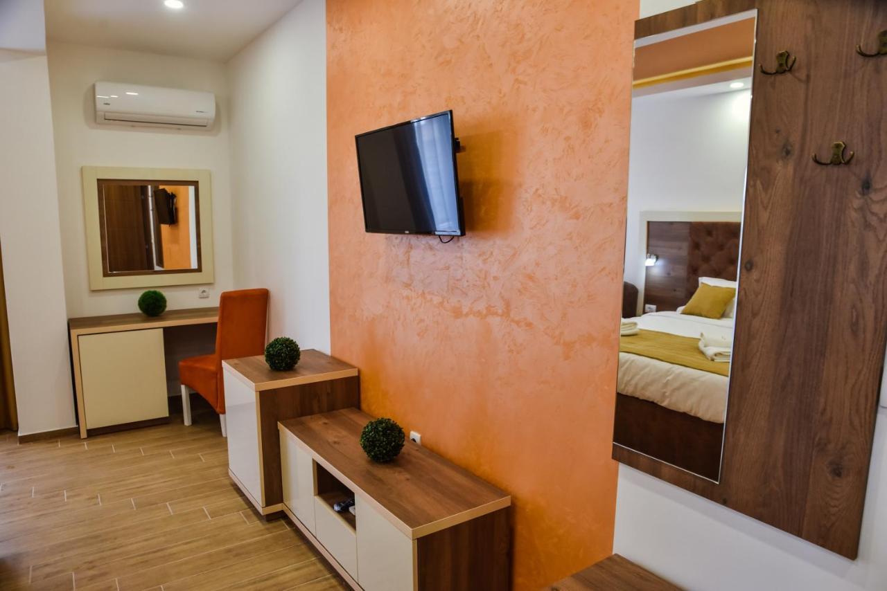 Hotel Heaven Lux Ulcinj Zewnętrze zdjęcie