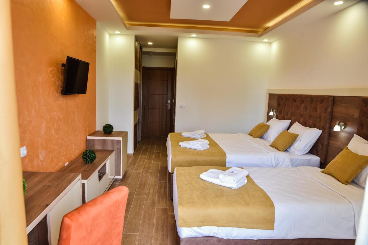 Hotel Heaven Lux Ulcinj Zewnętrze zdjęcie