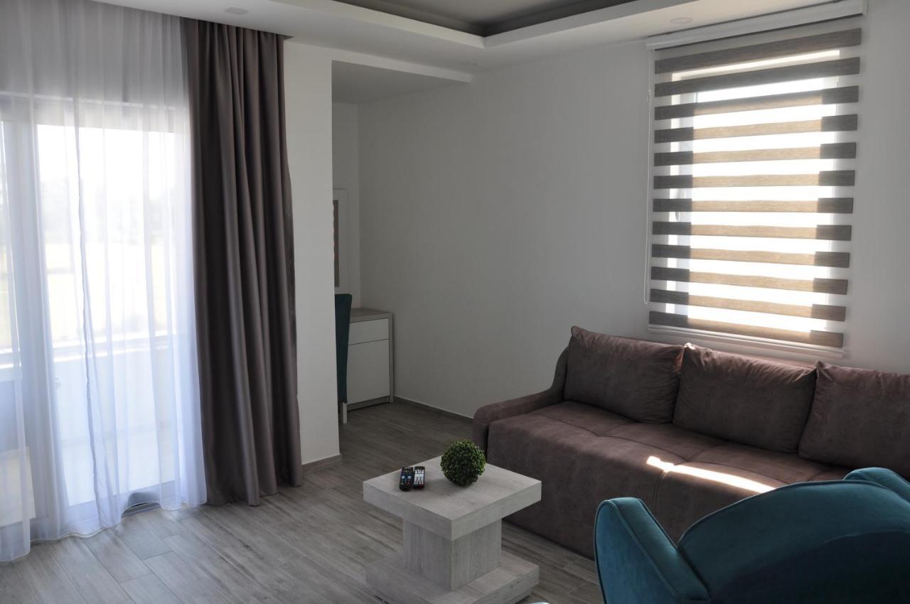 Hotel Heaven Lux Ulcinj Zewnętrze zdjęcie