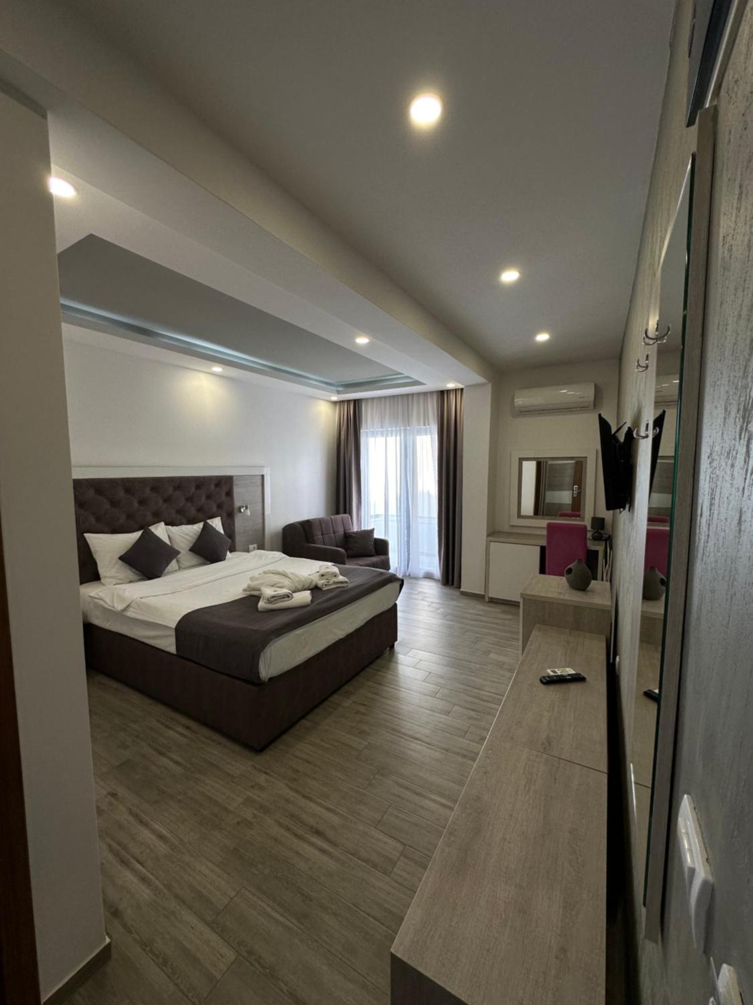 Hotel Heaven Lux Ulcinj Zewnętrze zdjęcie