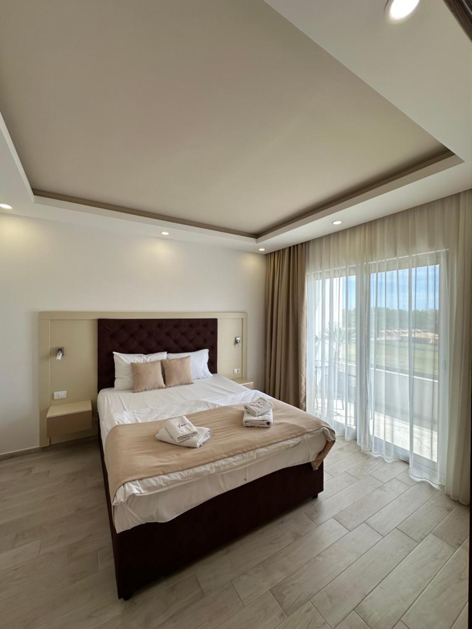 Hotel Heaven Lux Ulcinj Zewnętrze zdjęcie